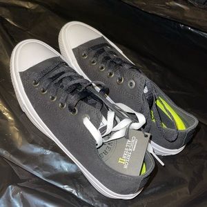 Black Converse low top